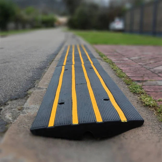 Driveway Rubber Kerb Ramp in 1.2m Sections for Rolled-Edge Kerb