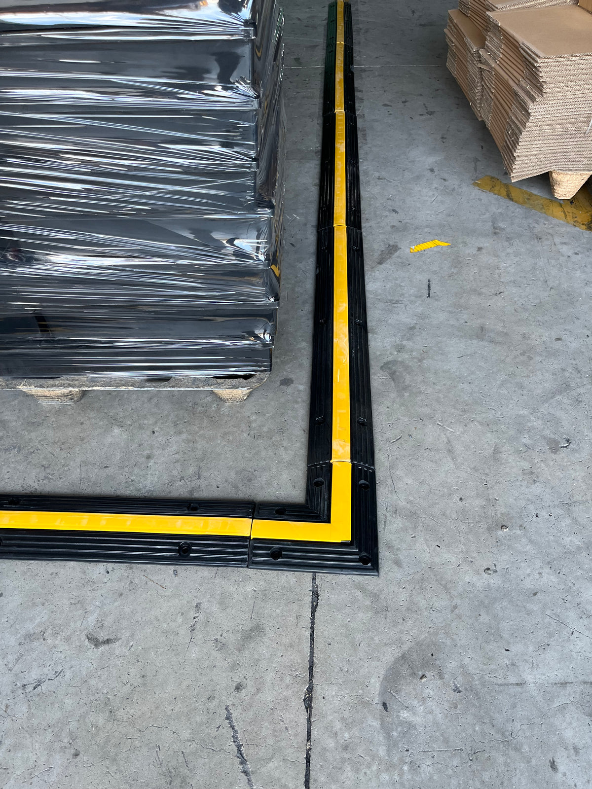 Rubber Bunding - Corner Piece