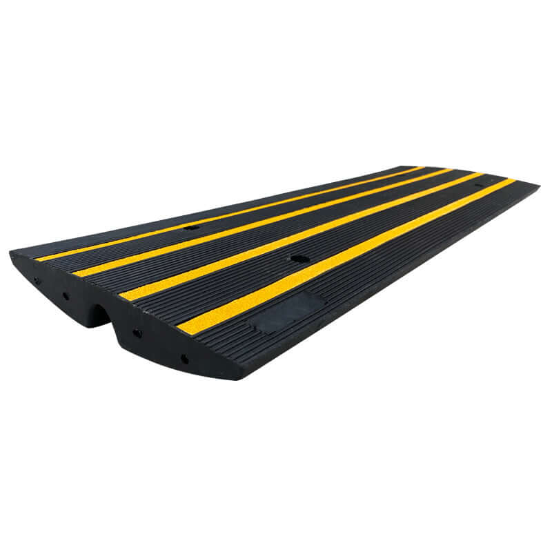 Driveway Rubber Kerb Ramp in 1.2m Sections for Rolled-Edge Kerb